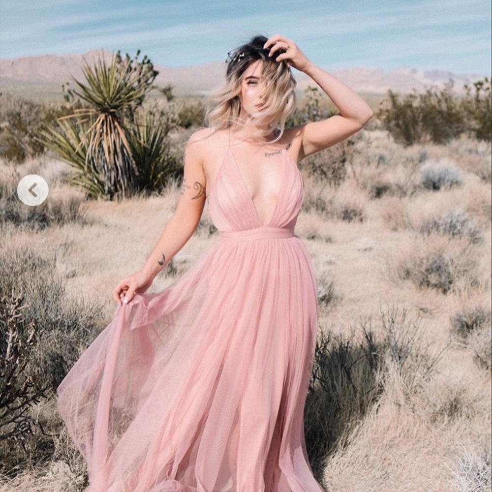 ELISABETH PLEATED TULLE FORMAL DRESS